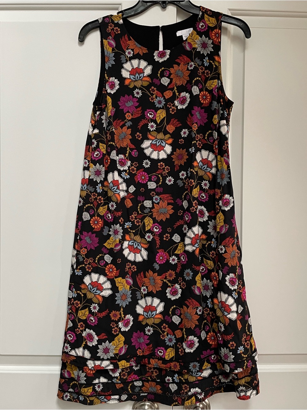 J Jill Black Floral Tiered Hem Lightweight Sleeveless Dress XS Vacation Summer
